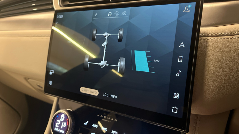 Jaguar F-Pace 2.0 D200 R-Dynamic SE Black 5dr Auto AWD Diesel Estate